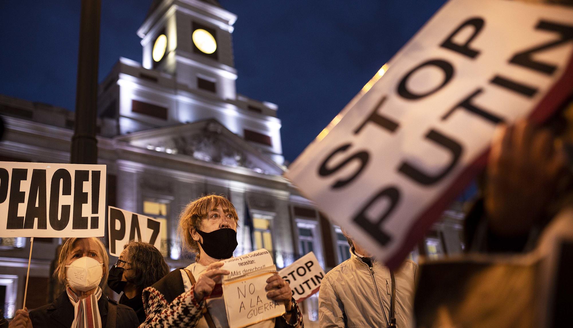 Concentración no a la guerra  Ucrania - 1
